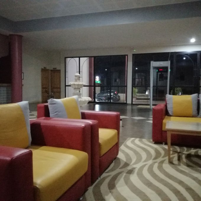 CHAMBRE SINGLE( 1 PERSONNE) P.DÉJ OFFERT  